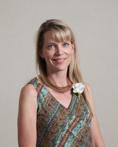 Lisa Fox-Thomas (MA ’98 UNCG, PhD UVA)