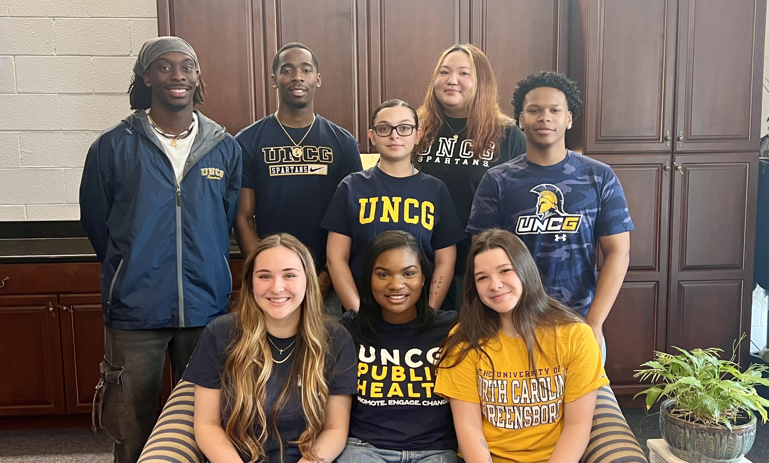 Alumni Leadership Students