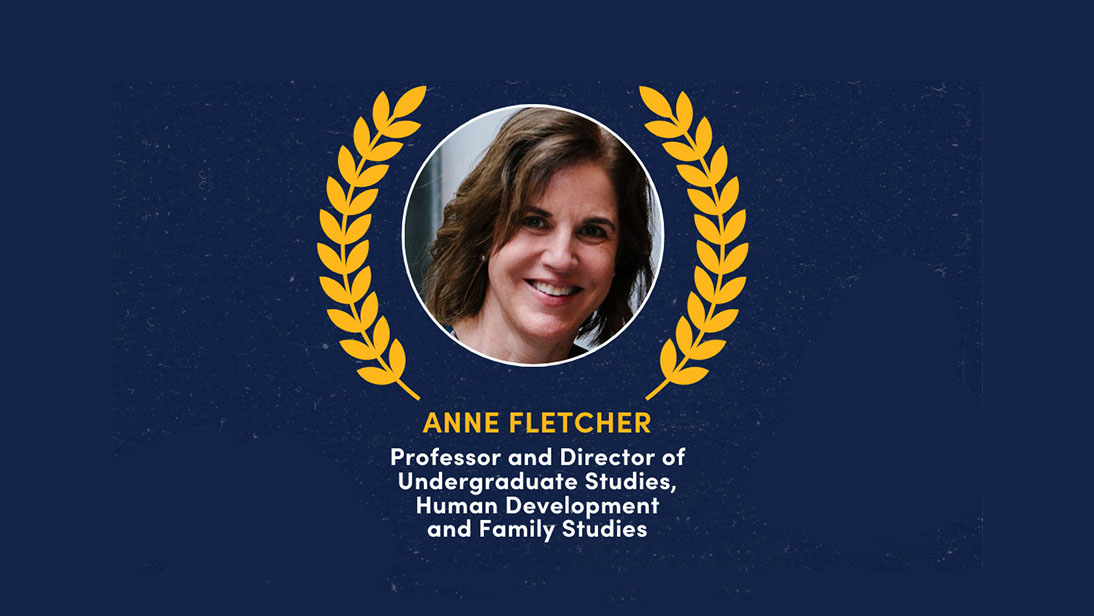 Human Development and Family Studies professor receives UNCG advising award
