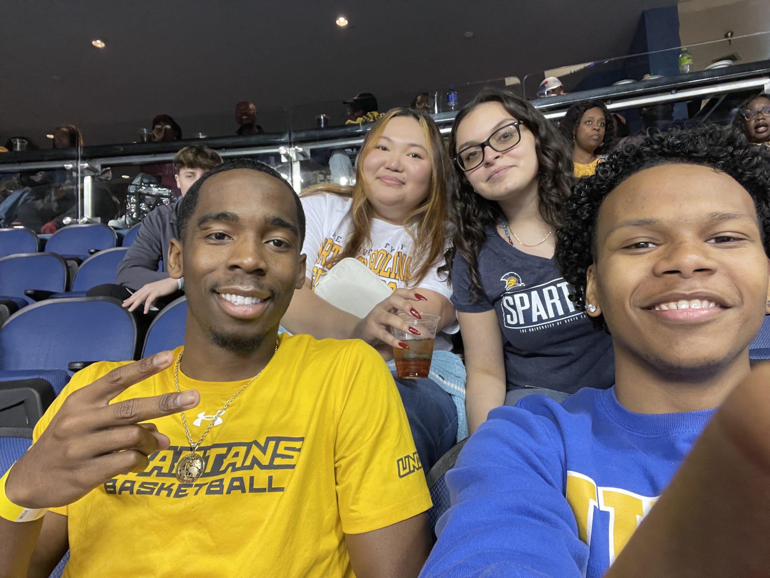 HHS Alumni Night at UNCG Basketball – February 2025